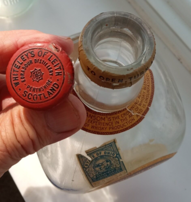 VINTAGE KING'S RANSOM SCOTCH WHISKY BOTTLE ROUND THE WORLD BLEND