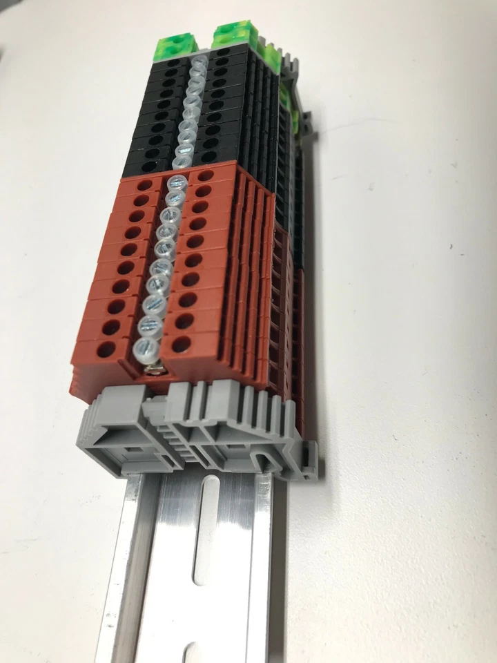 DIN Rail Power Distribution Terminal Block KN-T12 12 AWG 20A 600V KONNECT-IT - Image 4 of 4