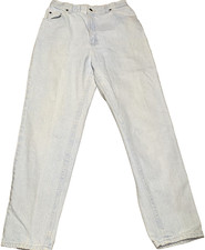 Vtg Lee Riders Women’s 12P Petite Classic Fit Tapered Leg Jeans Light Wash