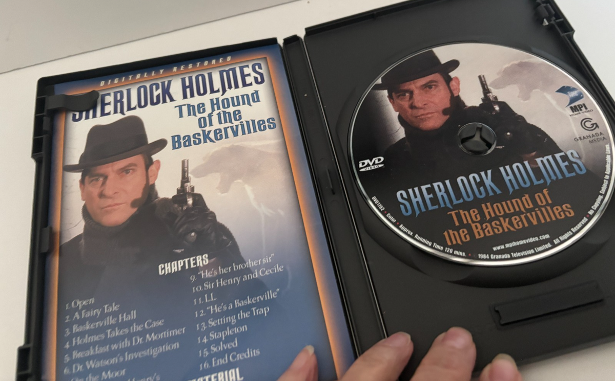 SHERLOCK HOLMES Jeremy Brett HOUND OF BASKERVILLE (DVD 1984) Movie