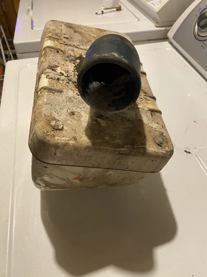 Caja de agua nariz cuadrada Yamaha Superjet Foto 3 de 4