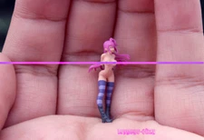 Miniature figure 1/64 sexy artist's model girl diorama Fit 1:64 CAR street stand