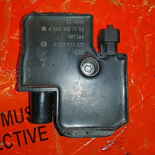 Paquete de bobinas de encendido OEM con pernos de montaje Mercedes número de pieza: A0001587303 - Imagen 4 de 4