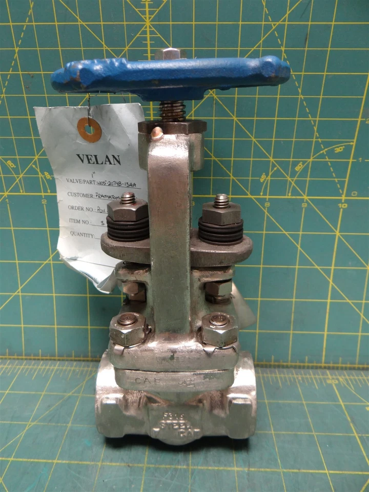 Velan Socket Weld Manual 1" Globe Valve W05-2074B-13AA Class 800 Stainless Steel - Image 2 of 4