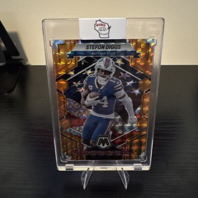 STEFON DIGGS 2023 Panini Mosaic National Pride Reactive Yellow Prizm /199 