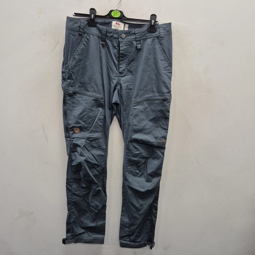 Fjallraven Women's Abisko Lite Trekking Hiking Pants Trousers EU 42 W 32"
Opens in a new window or t