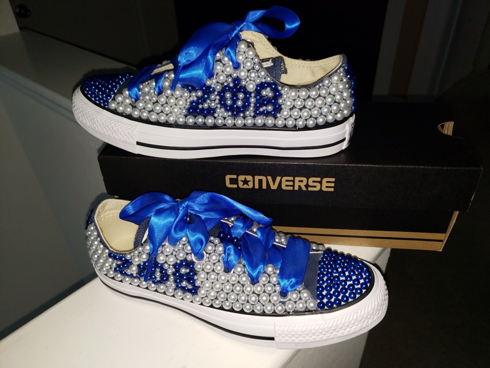 custom pearl converse