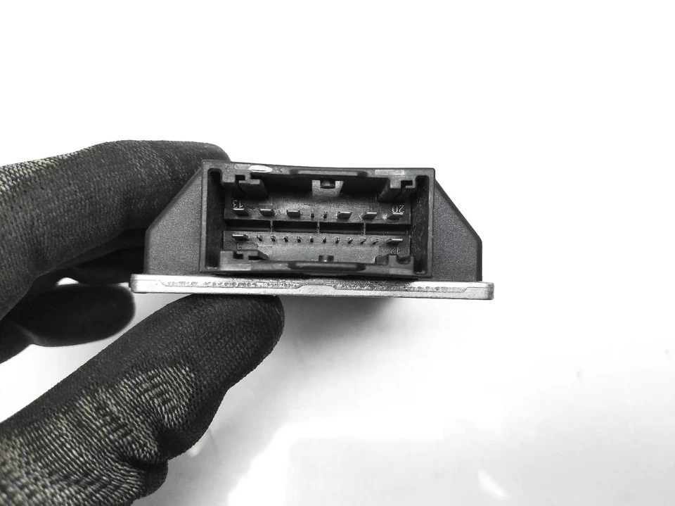 2006-2008 Bmw 750I Steering Column Control 32-30-6-770-537 - Image 4 of 4