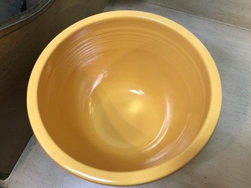 Vintage Fiesta Fiestaware Yellow #4 Nesting Mixing Bowl - Picture 14 of 16