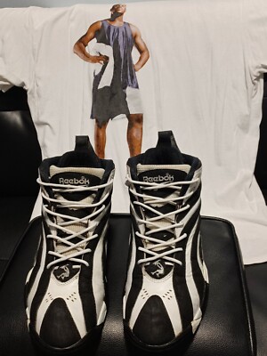 Vintage 1995 Reebok Shaqnosis OG Black White Collectible Sz