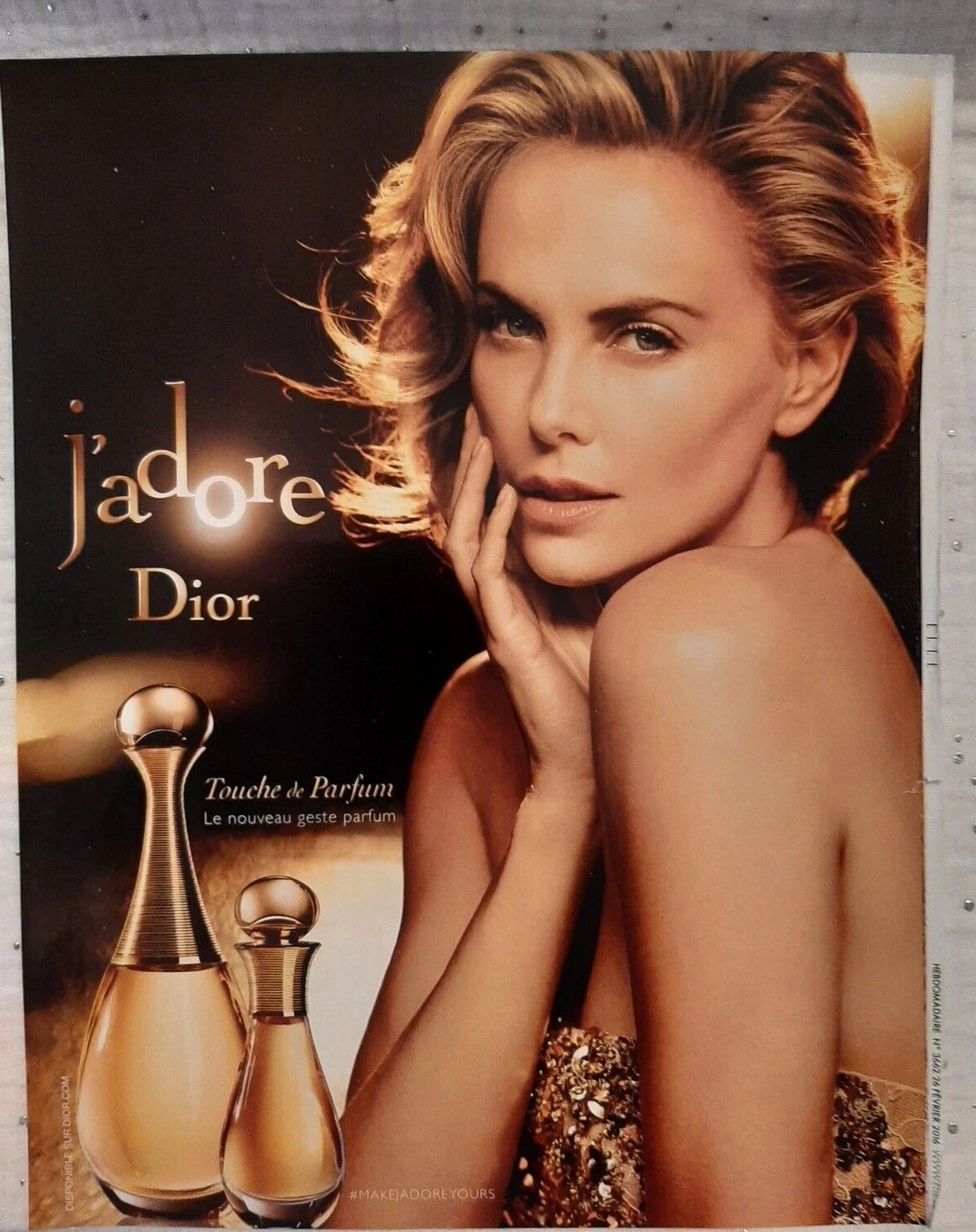 Publicité papier Parfum. Perfume Ad C. Dior J'adore Touche de parfum de 2016