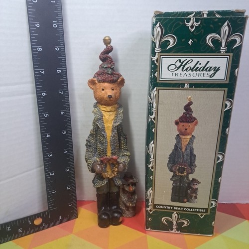 Holiday Treasures Country Bear Sculpture W/Snowman Stands 10" Classic Treasures - Imagen 1 de 10