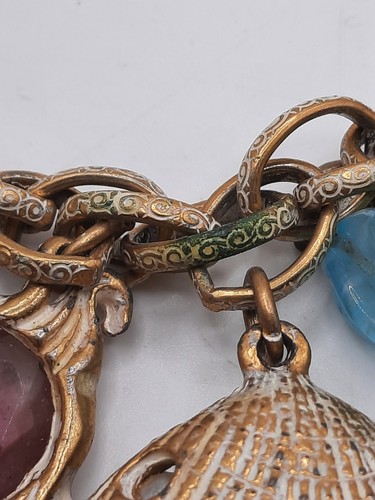 Sea Life VTG Chunky Charm Bracelet Germany Washed Gold-Tone Fish Shells 8" Fun - Picture 7 of 8