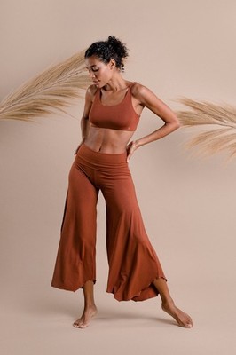 Indigo Luna Layla Flares Spice Size Small NWT