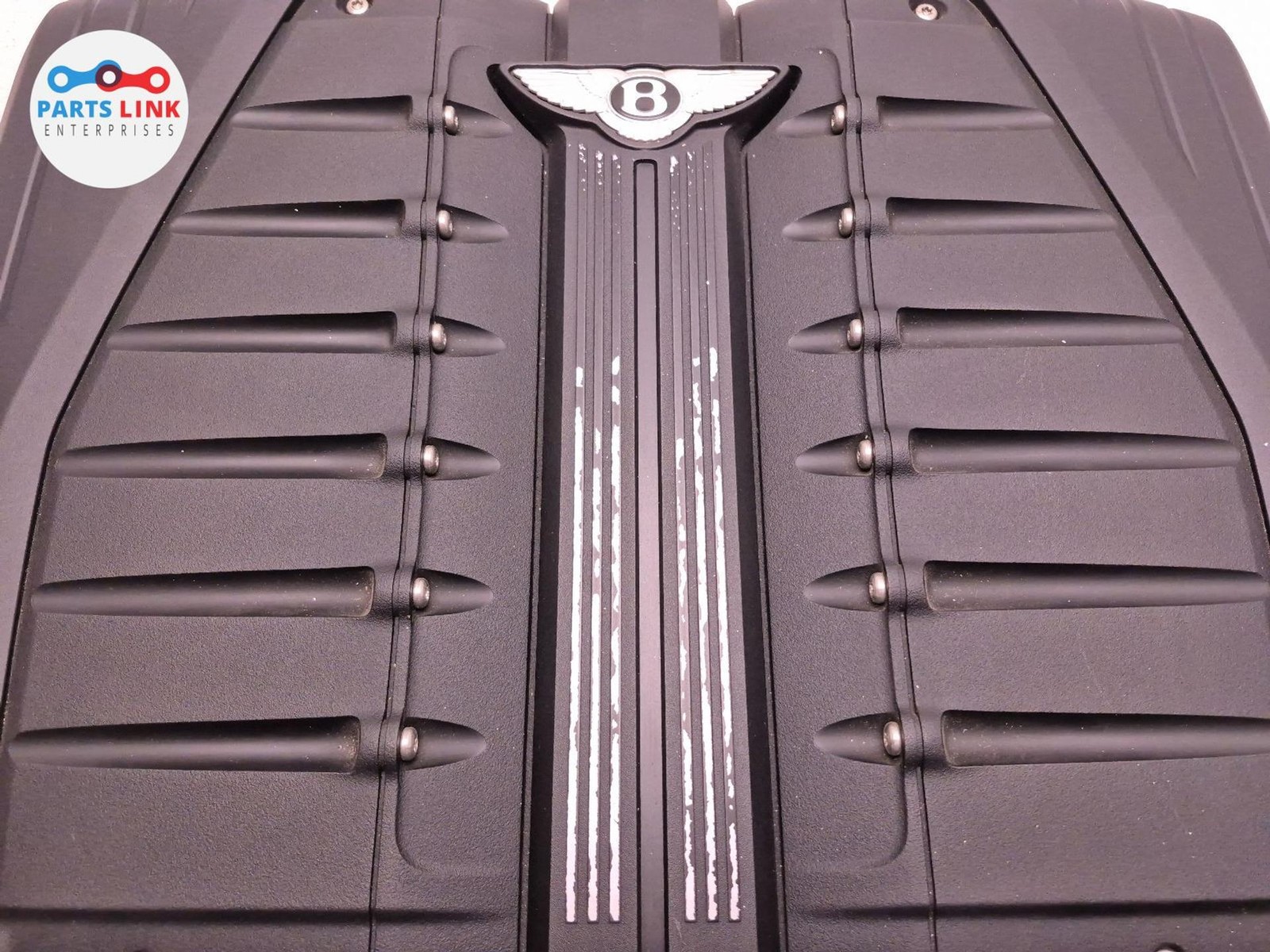 Bentley Bentayga 2016-2020 LEFT Engine cover