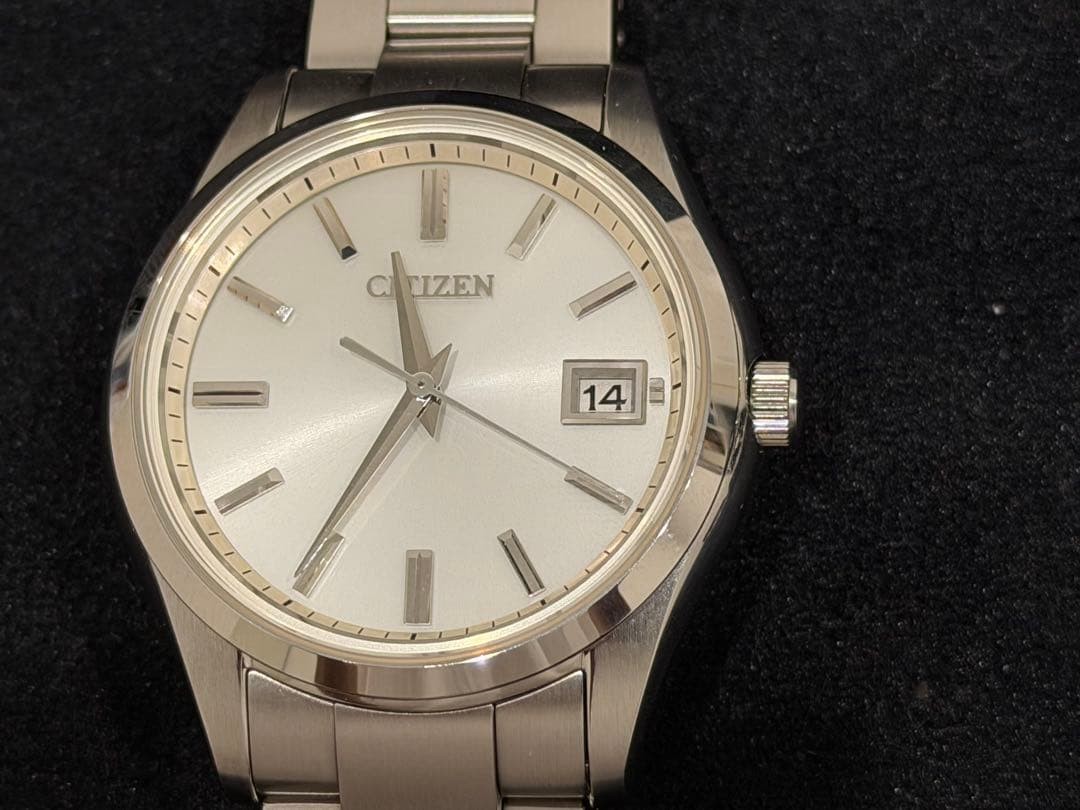 The CITIZEN AQ4000-51A old logo 320120 image 2