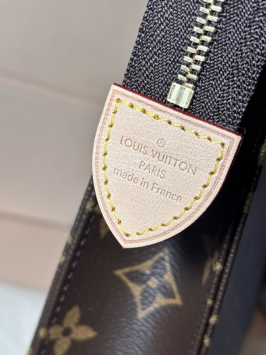 New Louis Vuitton Toiletry 26 Monogram Canvas Pouch Clutch Bag | eBay