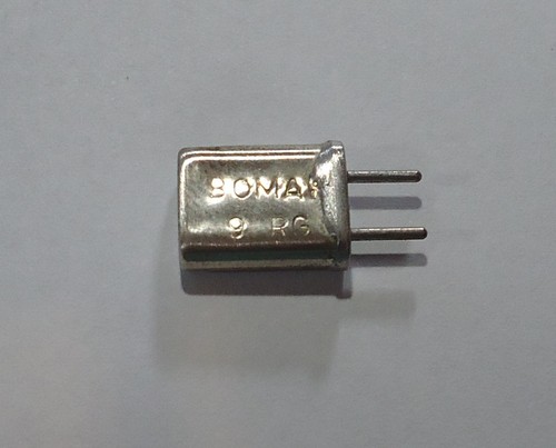 Scanner Crystal - 154.1450 MHz - 10.7 iF - .039 Pins - Bomar RG - HC-25/U - Picture 2 of 2