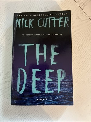 Deep : A Novel by Nick Cutter (2016, Trade Paperback)