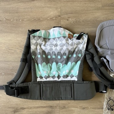 New Tula Baby Carrier Comes With Insert 
