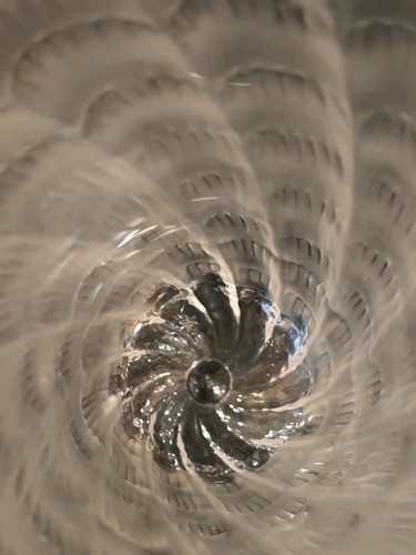 Lalique France Vintage Frosted Glass 6" Vase "Lucie"Twisted Swirl, Flared Signed - Picture 12 of 13