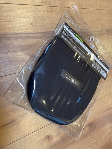 Daiwa reel case neo reel cover (A) CV-LL - Picture 9 of 12