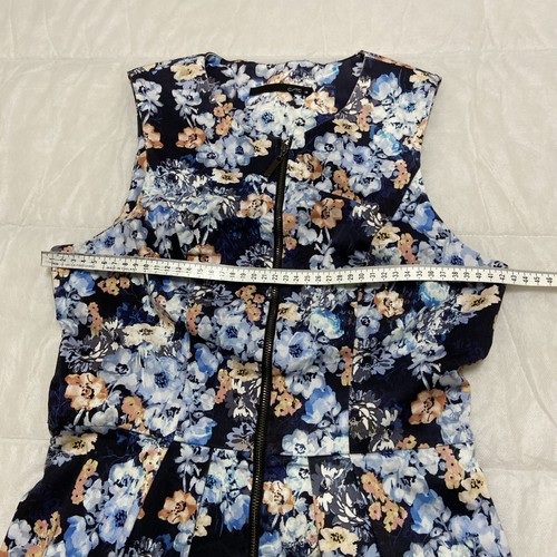 CUE IN THE CITY Blue Floral Pleated Sleeveless Zip Front Dress ~ Size 10 C/TC - Picture 10 of 12