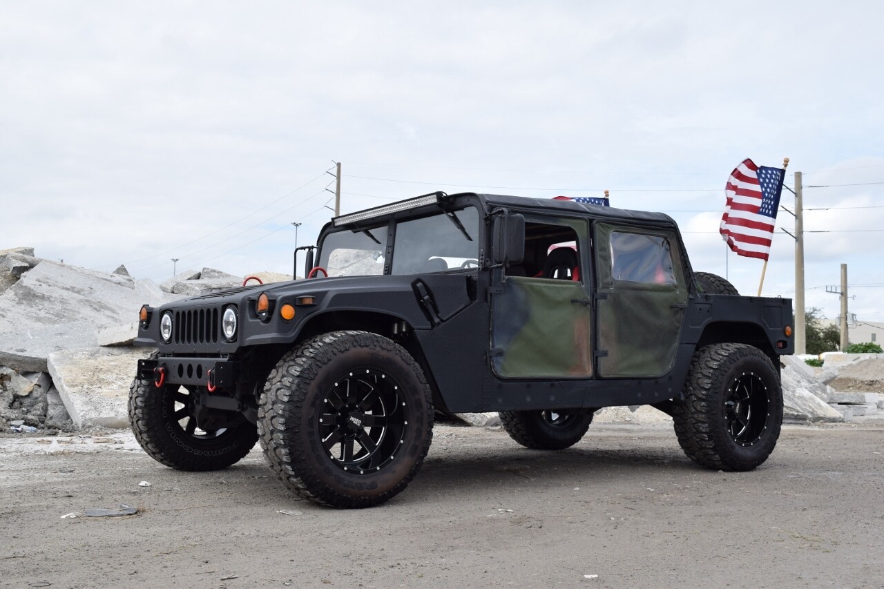 1988 Hummer H1 Humvee AM General Military HUMMER M99 $35k Restoration 6.5L Diesel - EXPORTABLE
