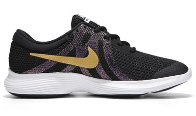 women's revolution 4 running shoe