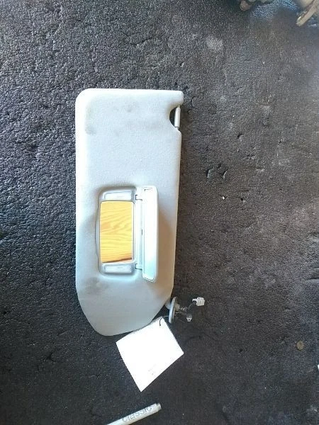 Passenger Right Sun Visor Illuminated Fits 99-04 ODYSSEY 88632 Foto 2 de 4