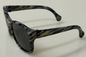 NEWBORN AND INFANT SUNGLASSES BLACK AND GRAY • PREOWNED NEVER USED