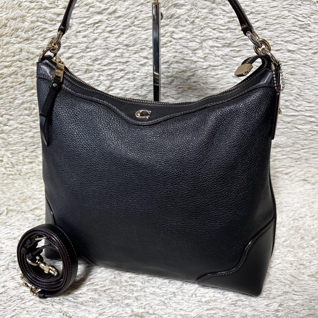 Coach C Logo One-Shoulder Commute Crossbody Bag for A4