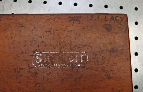 Starrett No. Micrómetro de profundidad 445 0-3" en estuche de madera, con varilla de ranura - - - E2645 - Imagen 7 de 18