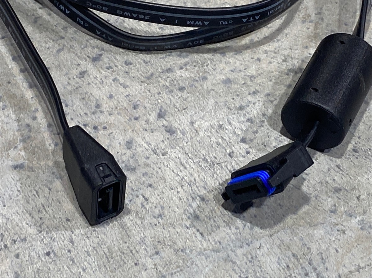 Cable E475889 AWM Style 2725 80C 30V 26AWG 48” VW-1 Serial ATA FT1