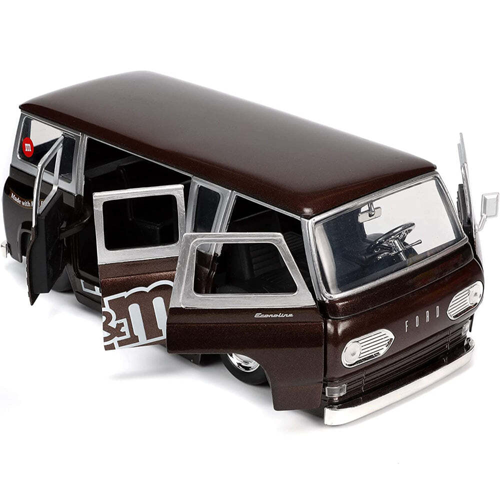 Ford Econoline ミニカー　1/24 M&M's 1965 Ford Econoline 1:24 Scale Diecast Model Brown with Red