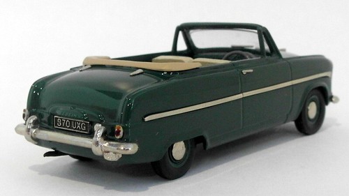 Lansdowne Models 1/43 Scale LDM65 - 1956 Ford Consul MkI Conv - Caterbury Green - Picture 2 of 5