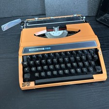 VINTAGE SILVER REED 720 Portable Manual Typewriter Japan Silver Seiko hard case thumbnail