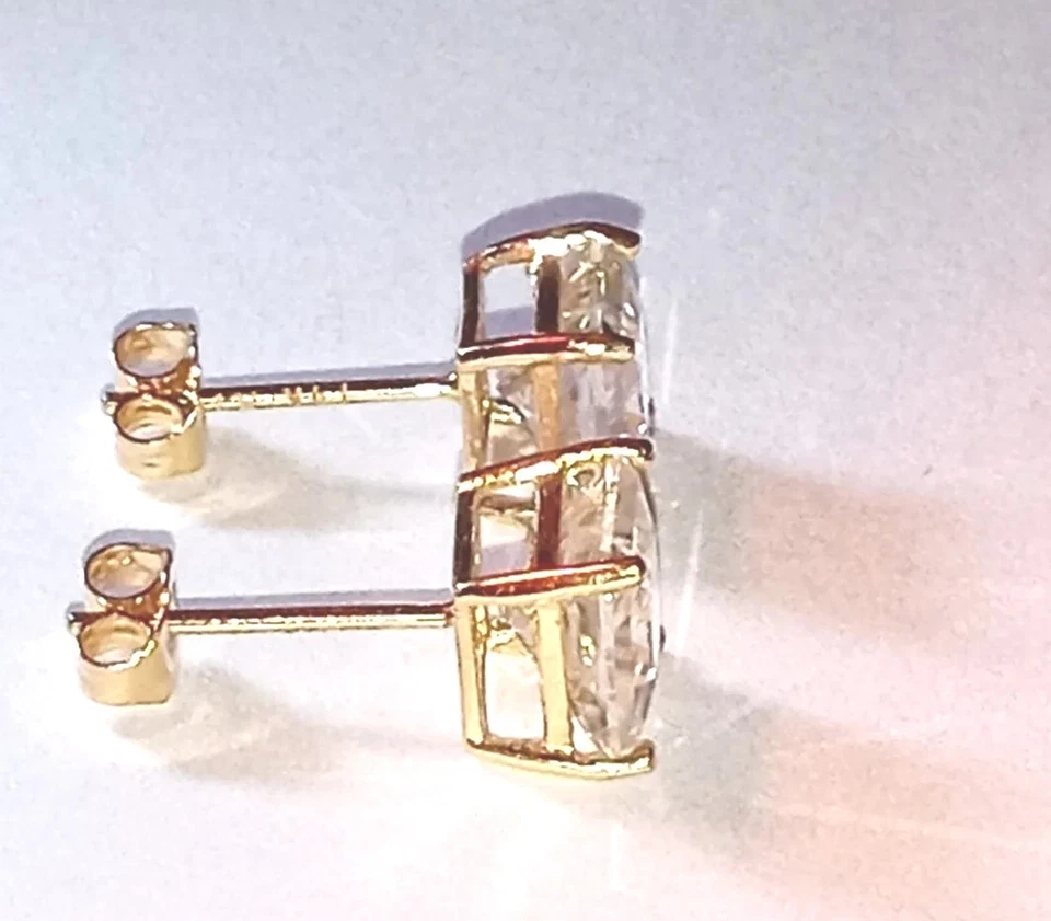 2.40 ctw D, VVS Natural Moissanite 14kt solid yellow gold earrings, New - Image 4 of 4