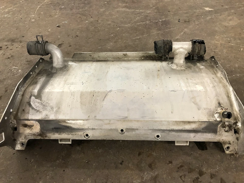 Intercambiador de calor delantero Yamaha Apex SE GT LTX XTX LE 10 11 12 13 14 15 16 17 18 OEM Foto 3 de 3