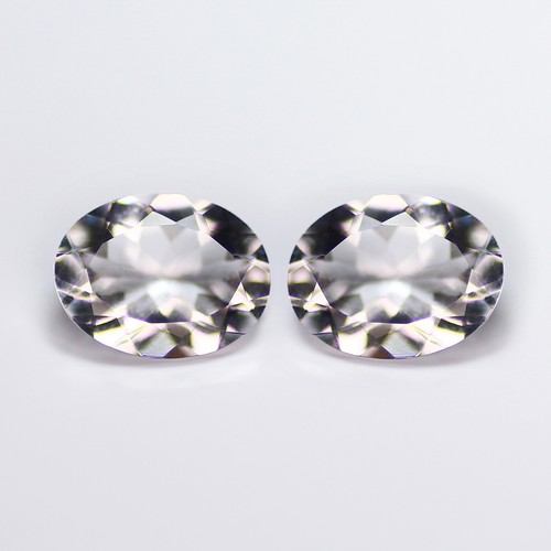 1.84 Ct Dazzling Perfect Oval 8 x 6 MM White Brazil Natural PETALITE - Imagen 2 de 5