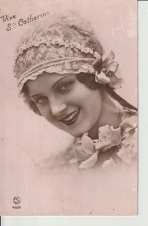 CPA VIVE LA STE CATHERINE (Jeune Femme)