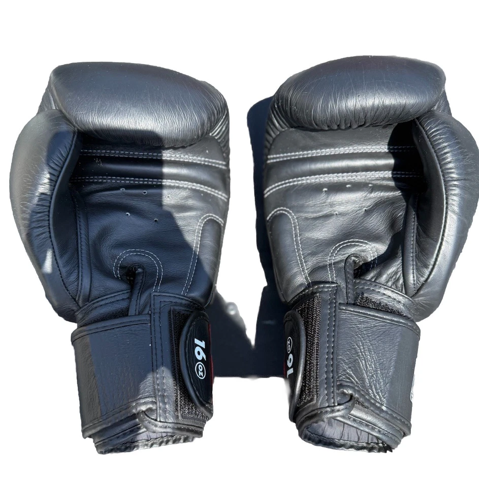 GUANTES DE BOXEO ESPECIALES GEMELOS - 16 OZ - NEGROS - ENVÍO GRATUITO / RÁPIDO Foto 2 de 4