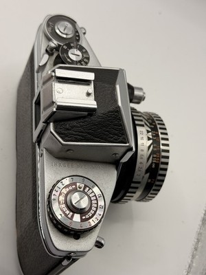 Exakta VX1000 35mm SLR Film Camera w/ Carl Zeiss Jena Pancolar 2