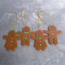 Handmade Resin Set Of 4 Glittery Gingerbread Men Women Christmas Ornaments Gift