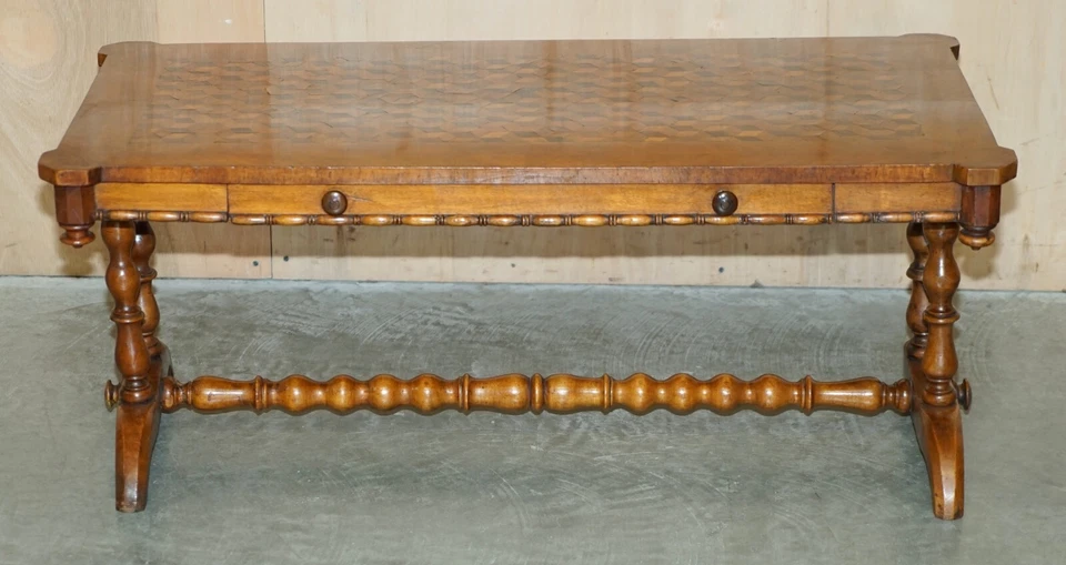 SUBLIME ANTIQUE 19TH CENTURY SPECIMEN GEOMETRIC SAMPLE WOOD INLAID COFFEE TABLE - Image 3 of 4