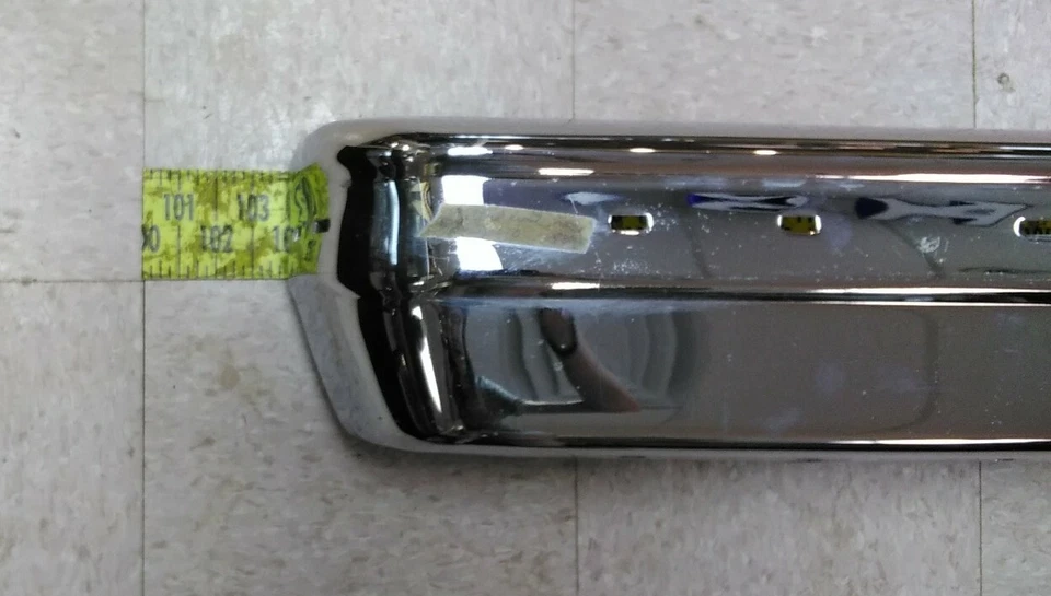 Parachoques delantero cromado Ford 1986 Crown Victoria/LTD (B280) usado OEM Foto 2 de 4