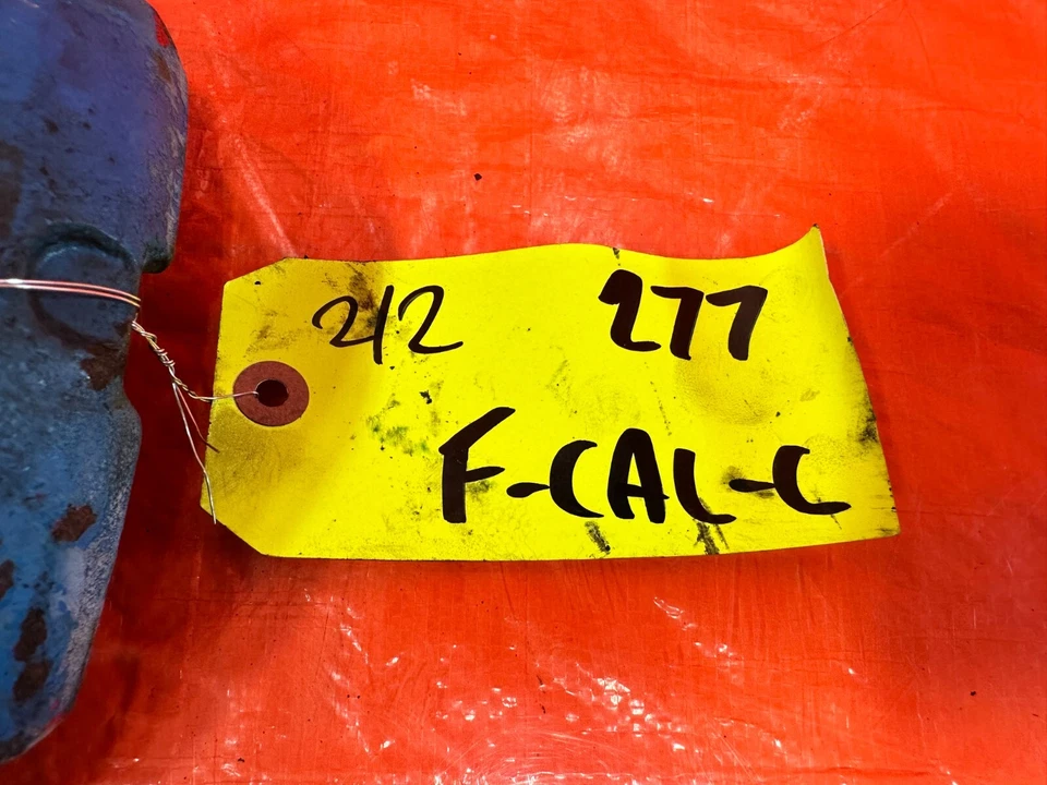 88-89 HONDA CRX DX SI - FRONT BRAKE CALIPERS - LEFT RIGHT CALIPER SET - OEM 277 - Image 2 of 4