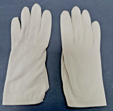 DESIGNER LADIES BEIGE NYLON DRESS GLOVES UNLINED SIZE 6.5