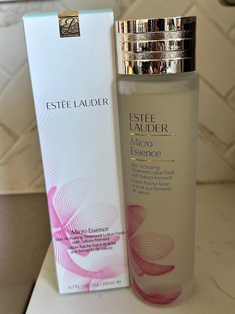 NEW Estee Lauder Micro Essence Treatment Lotion Fresh With Sakura