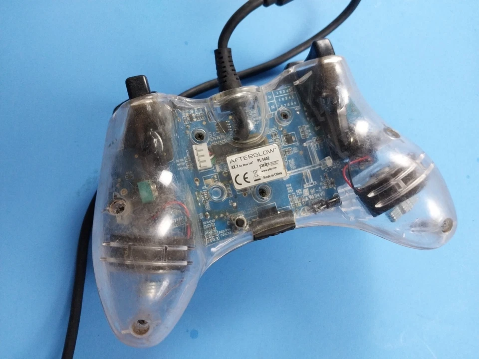 Mando Xbox Clear Afterglow PL 3702 con cable Foto 2 de 4
